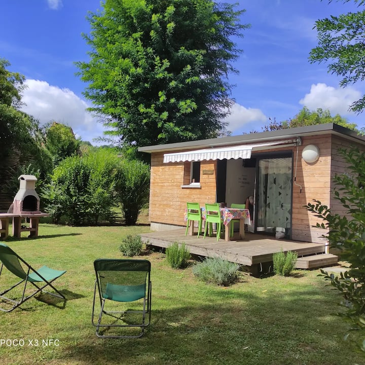 Chalet Dans Petit Domaine Convivial - Castels