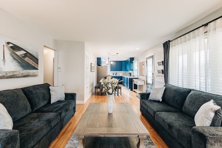 Chic 4br Retreat W/ Game Room & Fireplace In Mnpls - Marais poitevin