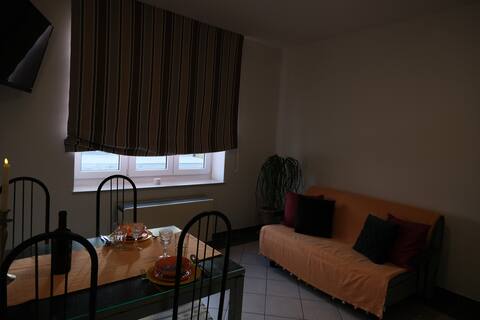 Top Airbnb: Apartment Ružmarin + FREE parking off premises! in Selce
