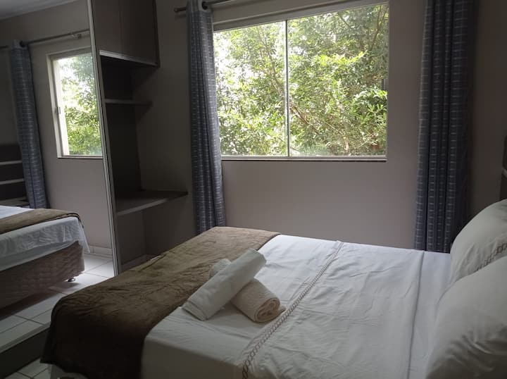 מיטה זוגית קפיצית ארוזה