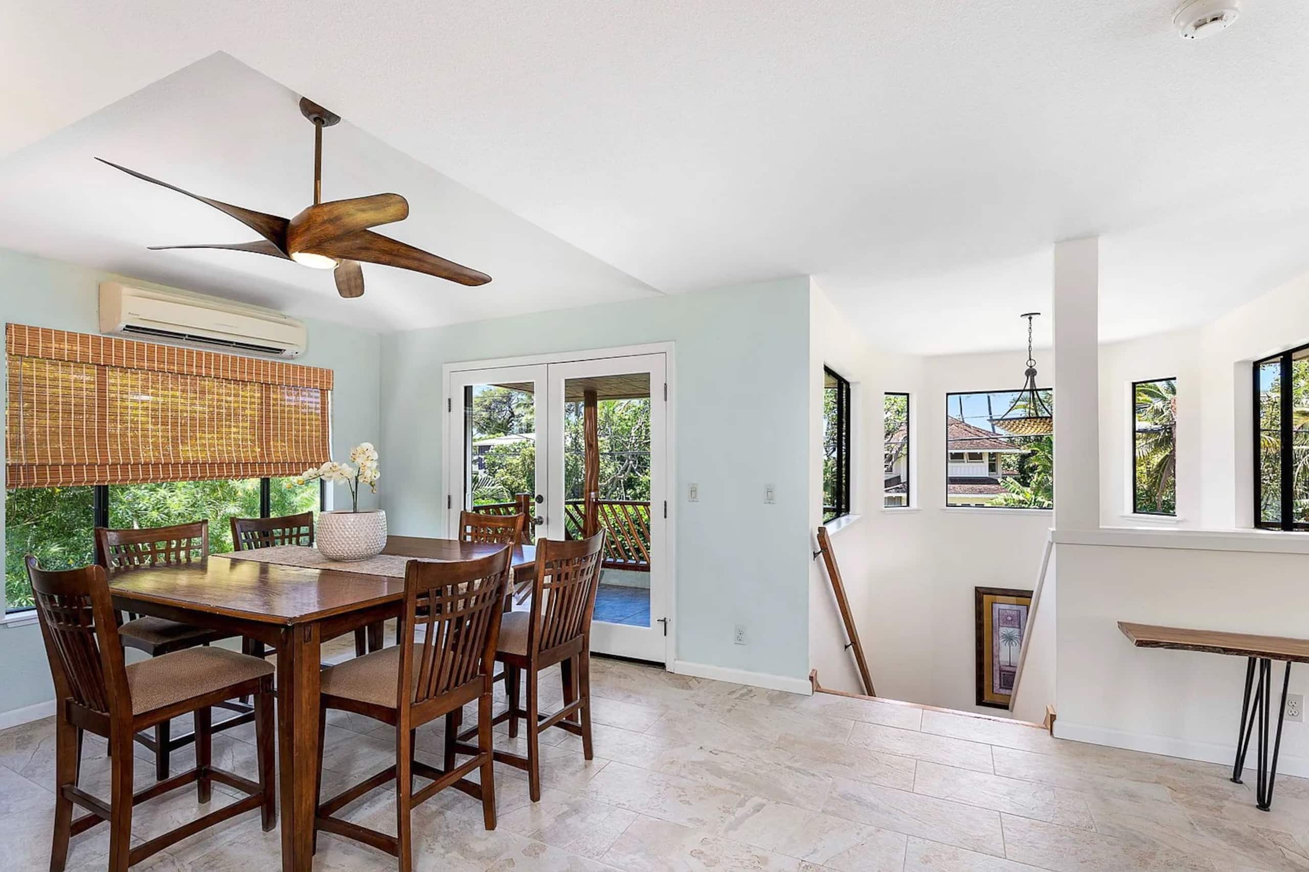 Home in Waimea · ★4.59 · 5 bedrooms · 12 beds · 3 private baths - Image 13
