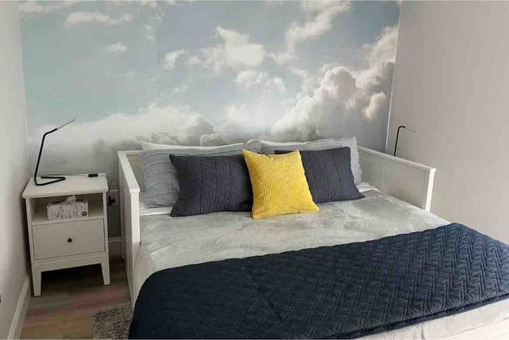 ห้องพัก #2 พร้อมเตียงขนาดพอเหมาะ