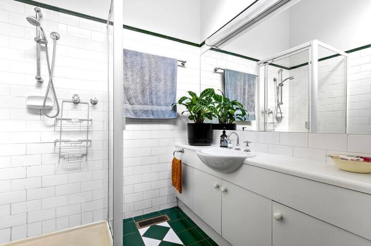 Historic Urban Sanctuary w/ Modern Flair & Parking gallery image 5