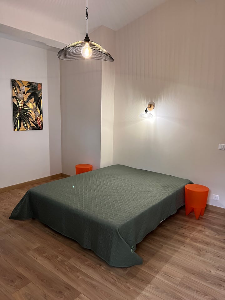 საძინებელი 3