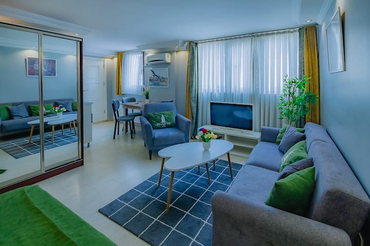 Bosphorus View Duplex Penthouse Galataport - Stambuł