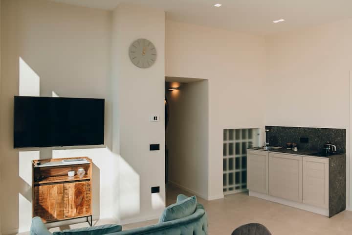 Jacuzzi Suite With Panoramic View - Noci