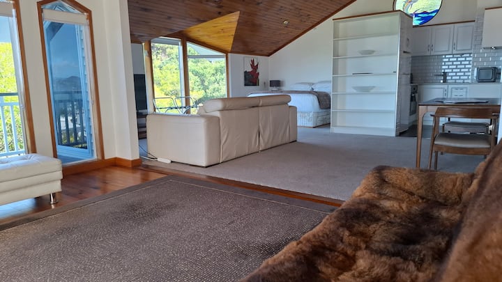 Bonnie View
Spa Pool And Sauna - Paihia
