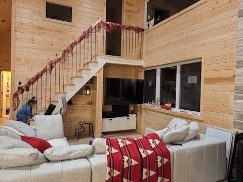 Successful Airbnb property: The Pioneers' Refuge in Saint Alexis Des Monts