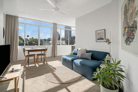 Chill Vibes - Darlinghurst.