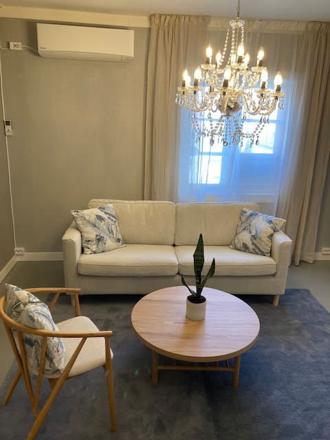 Patrician apartment building Apartment 4