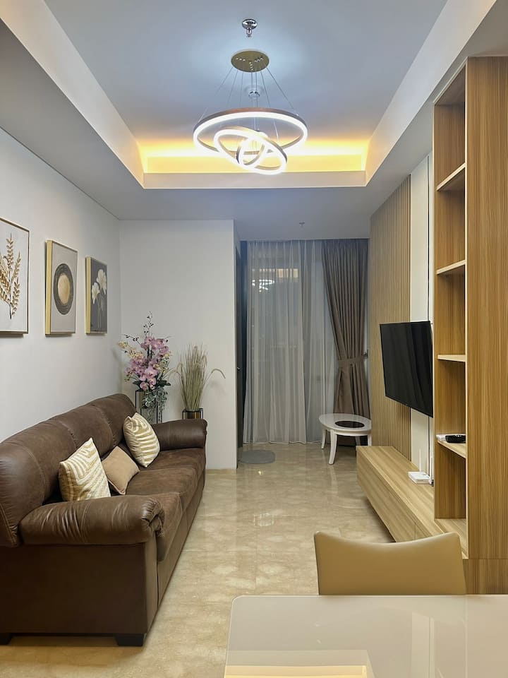 Cozy Living @ 31 Sudirman Suites - Makassar