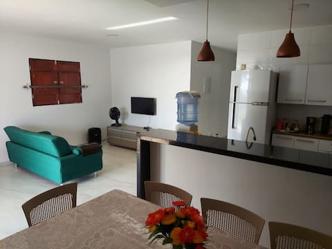 Popular Airbnb listing: Waterfront House with Pool - Praia dos Mariscos in Pitimbu