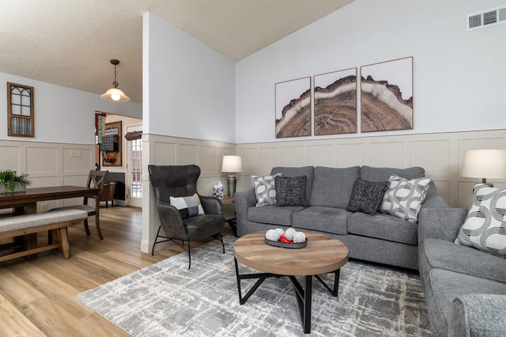 Pool, Game Room + Office | Near The Frisco Star - Frisco, TX