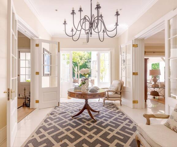 Dalton House – 5 Bed Villa with Pool and Garden gallery image 3