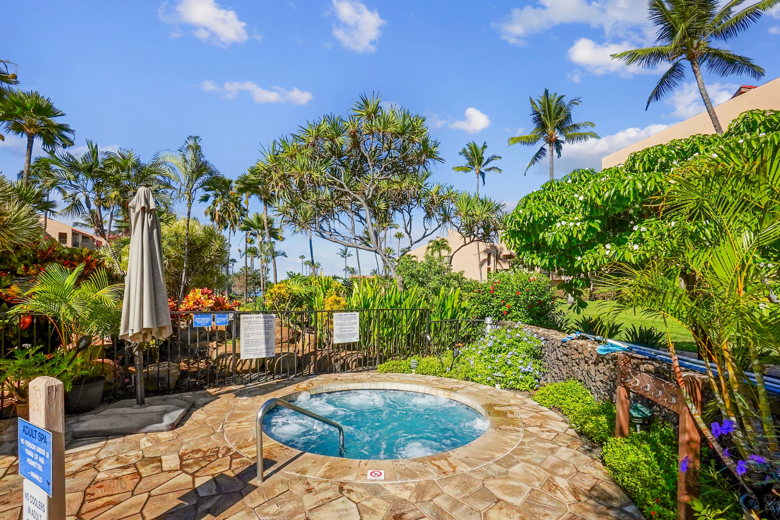 Summer rates- Oceanview! A/C Prime to beach KS1404 - Image 2