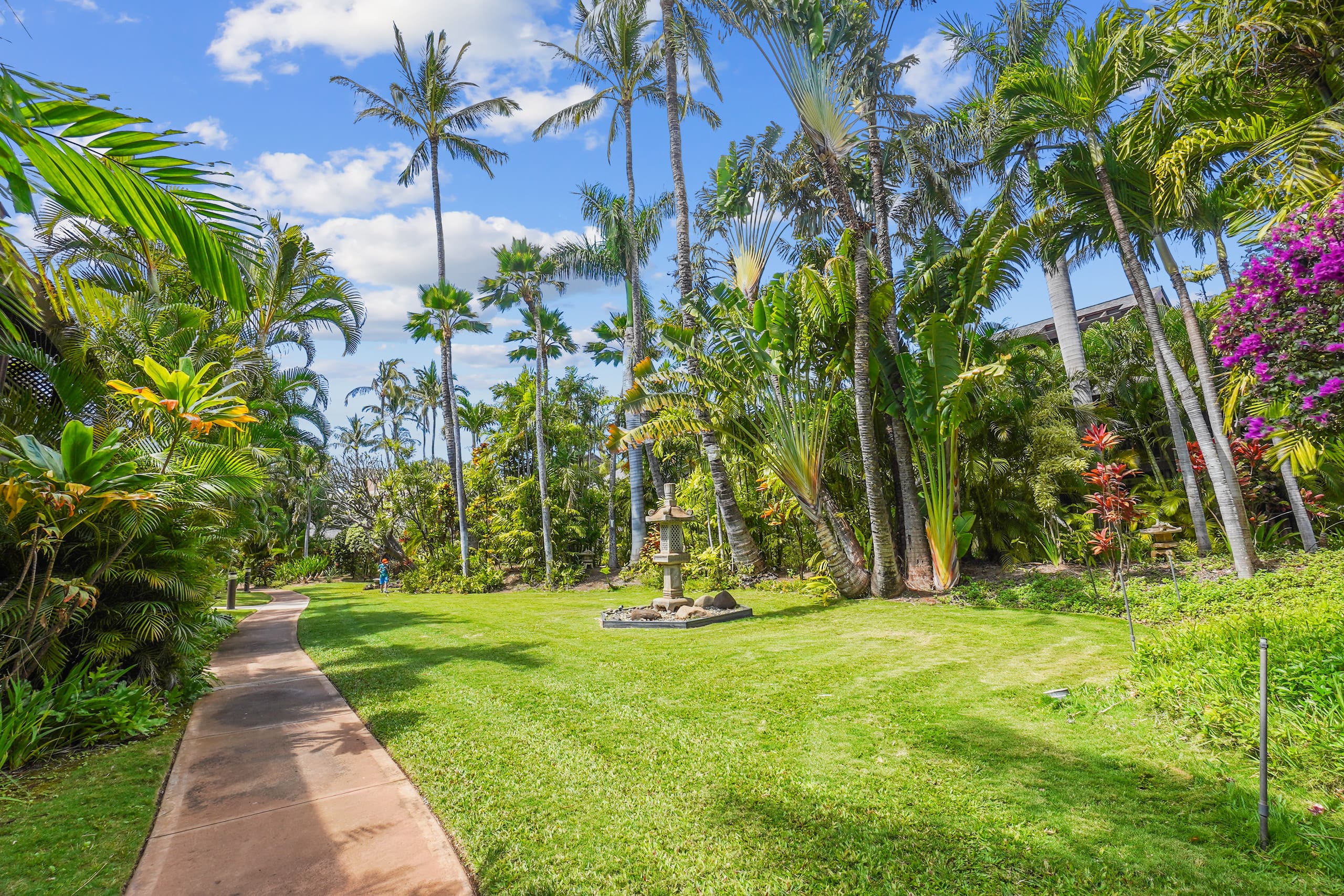 Low rates- A/C-free parking- No resort fees KR103 - Image 18