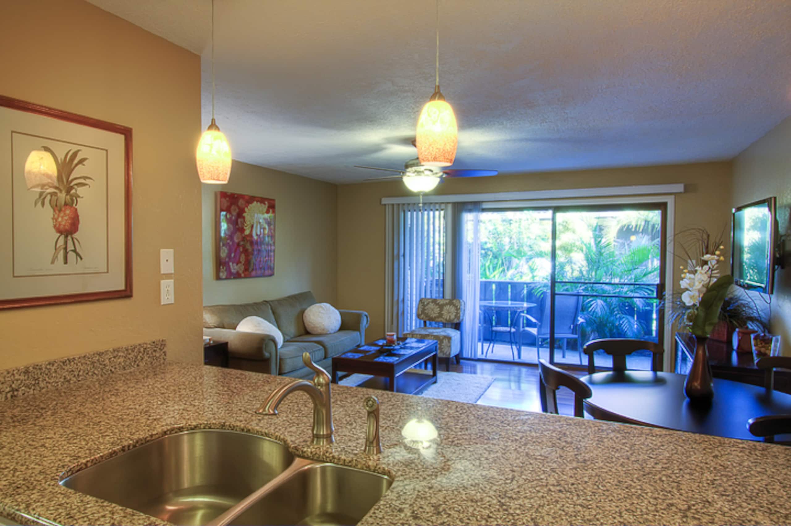 Low rates- A/C-free parking-no resort fees KR131 - Image 29