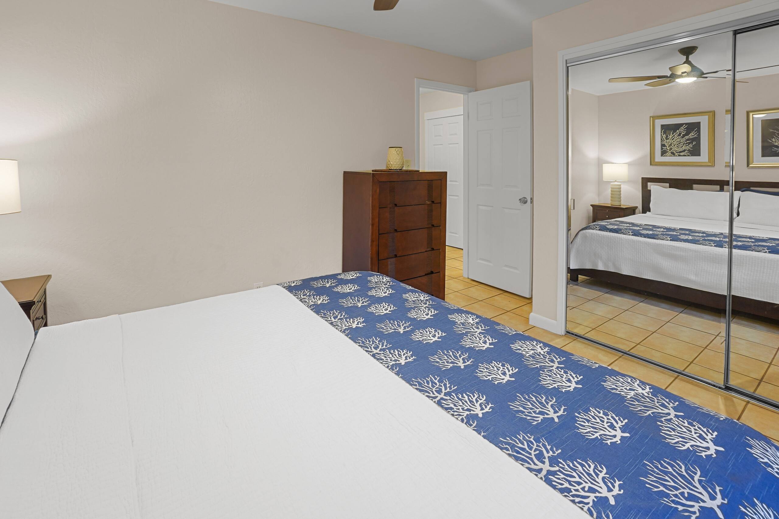 Low rates-tropical resort. A/C free parking KR120 - Image 5