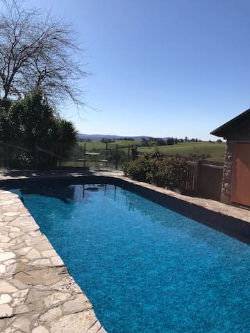 Ridgetop Hideaway – The House