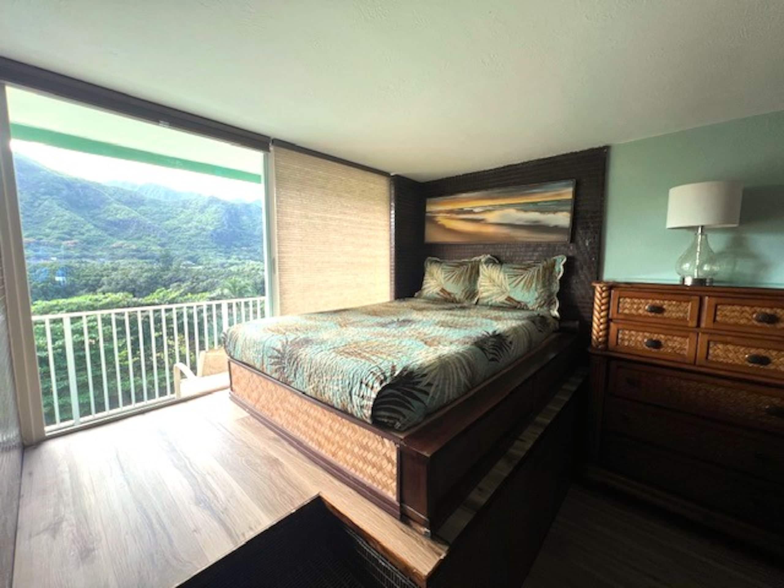 Condo in Hauula · ★4.88 · 3 bedrooms · 8 beds · 2 private baths - Image 20