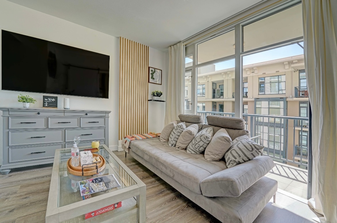 Airbnb Gaslamp San Diego