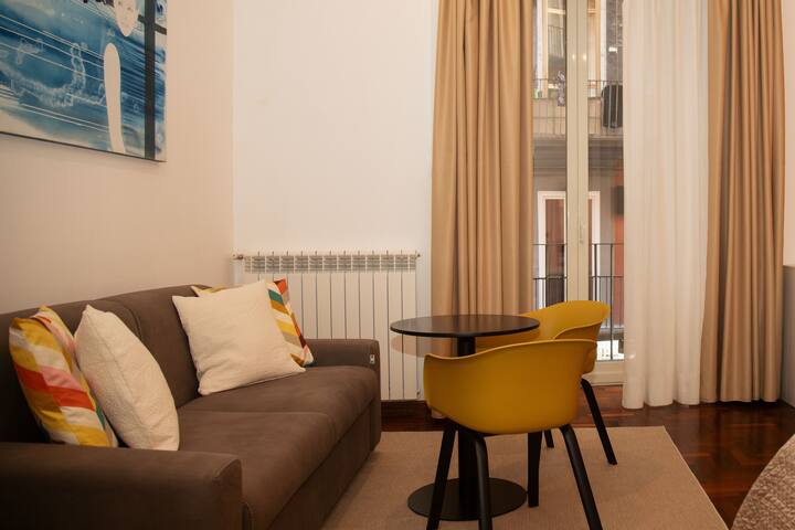 Hello Chiaia -appartamento nel cuore di Napoli gallery image 2