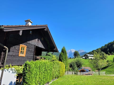 Cottage on the hillside in Ramsau
