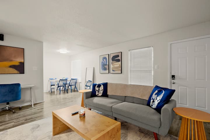 Spacious & Modern ~ Downtown ~ Zilker ~ Sxsw - Austin, TX