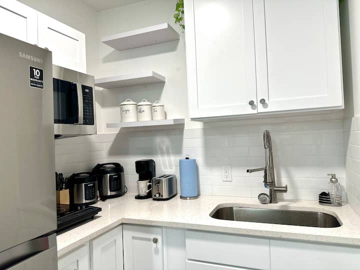 My Dream Space - Orange Park, FL
