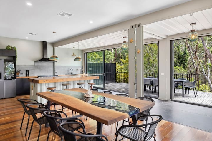 Serenity – Lorne Holiday Stays