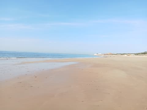Top performing Airbnb: Central brighty and cozy flat(2 bedrooms) in Rota