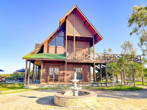 Beautiful Wooden House Near the Beach