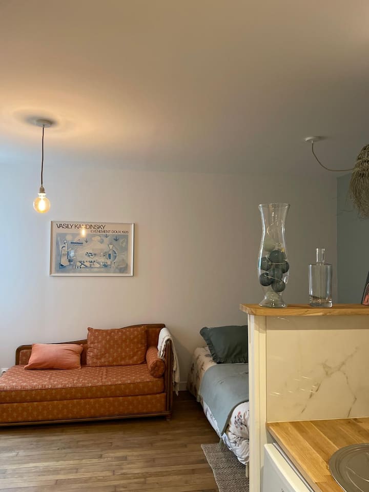 Paris, Tour Eiffel, Cdg - «&nbsp;Chez Fanny&nbsp;» - Villepinte