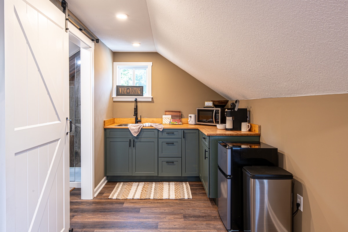 Top Airbnb: The Treehouse at Little River in Knoxville