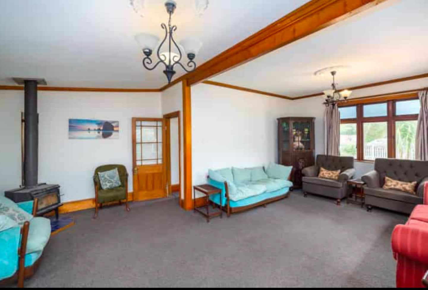 Red Door Cottage On Fox 3