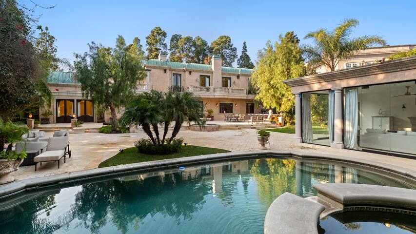 French Estate In Beverly Hills gallery image 2