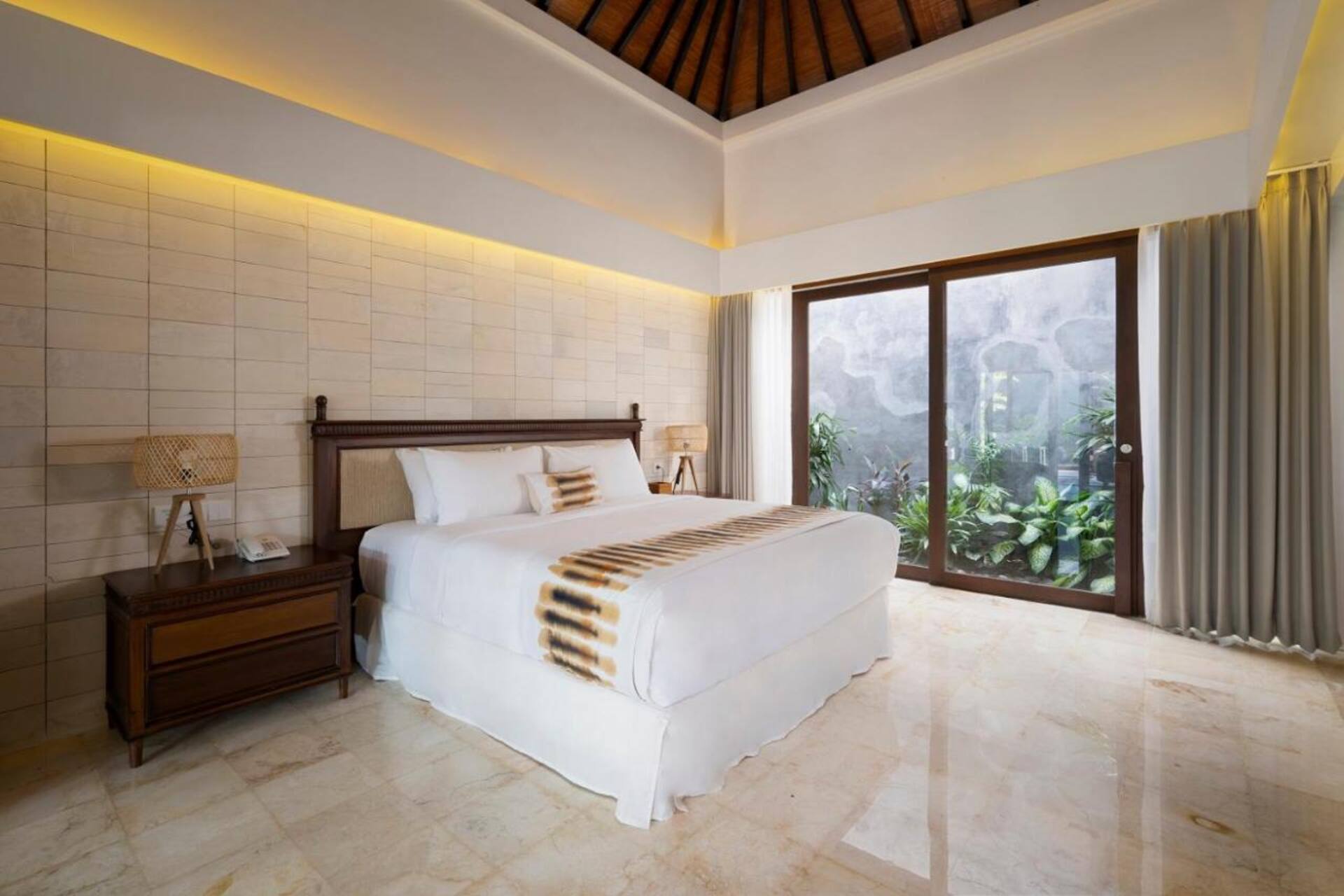Welcoming Family Nest 3 Bedroom Private Villa in Canggu 2
