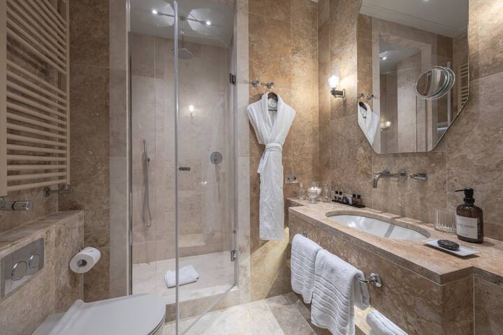 Ponte Vecchio Panorama – Timeless Beauty gallery image 5