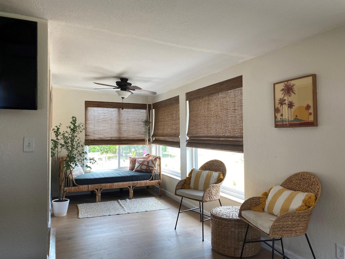 Cozy Beachside Bungalow