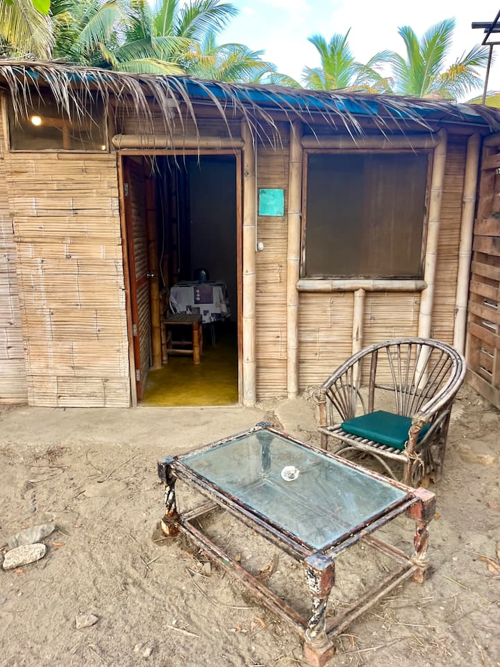 Losalmendrosdemancora - Sunny Beach Cabin - Single - Máncora