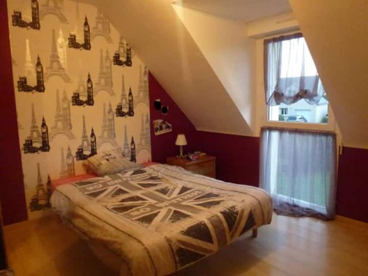 Chambre 3 lit 140.