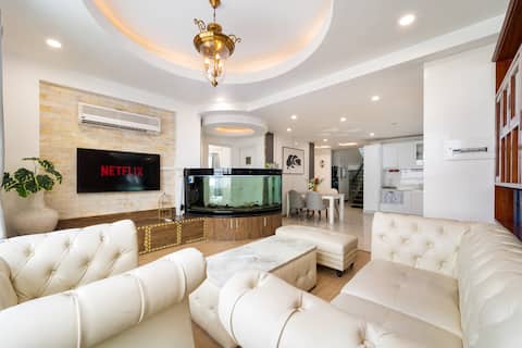 White Penthouse 86 -Rooftop Pool-Central City