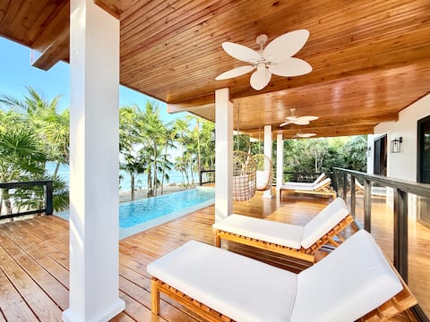 Main House @ Pacific Pearl, Milton Bight