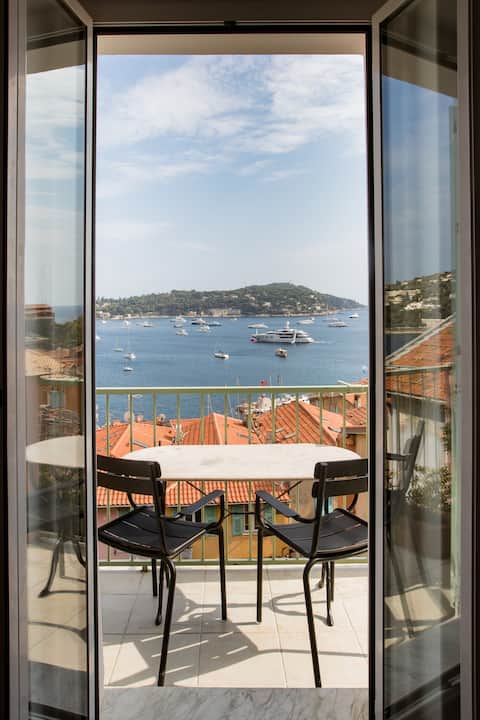 Top Airbnb: 180 Drg. panoramic view balcony à Villefranche Sur Mer