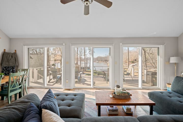 High Rock Lake, Hot Tub, Games Room, 2 Lounges - Pebble beach, Denton
