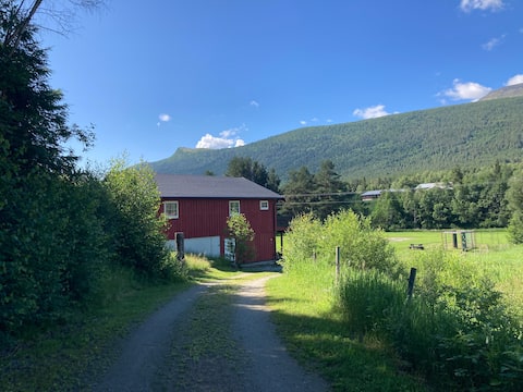 House with lots of privacy and beautiful views