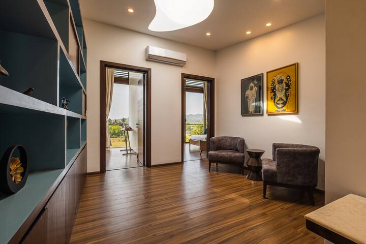 Living room image 1