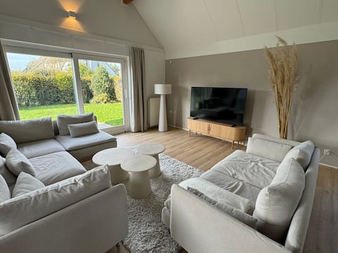 Beautiful beach villa sea time in Julianadorp
