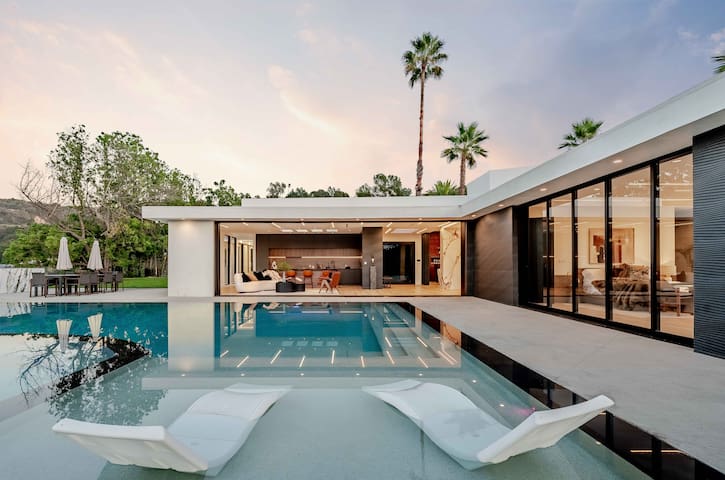 Breathtaking Views Mansion