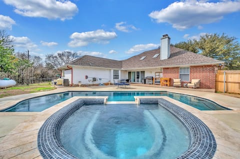 Oak & Anchor Villa | Pool & Spa